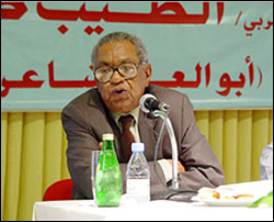 رحيل الروائي السوداني الطيب صالح 