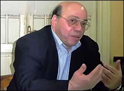 شاكر عبدالحميد 