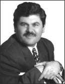 عدنان حسين أحمد