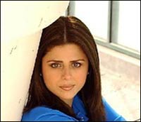 ناتالي حنظل